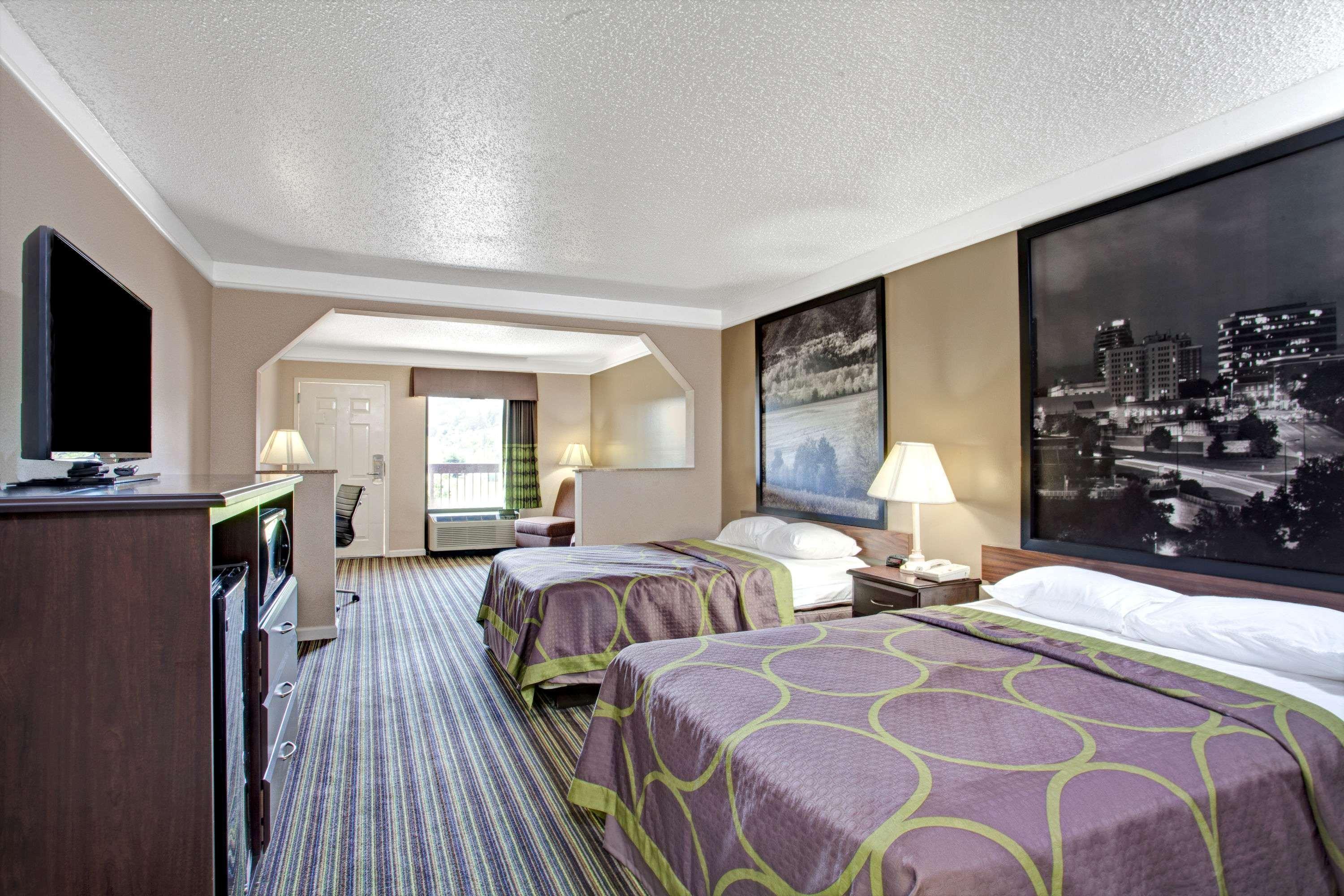 Super 8 By Wyndham Knoxville East Ngoại thất bức ảnh